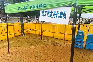 阿根廷跟队：布莱顿1000万美元签下博卡19岁边卫巴尔科